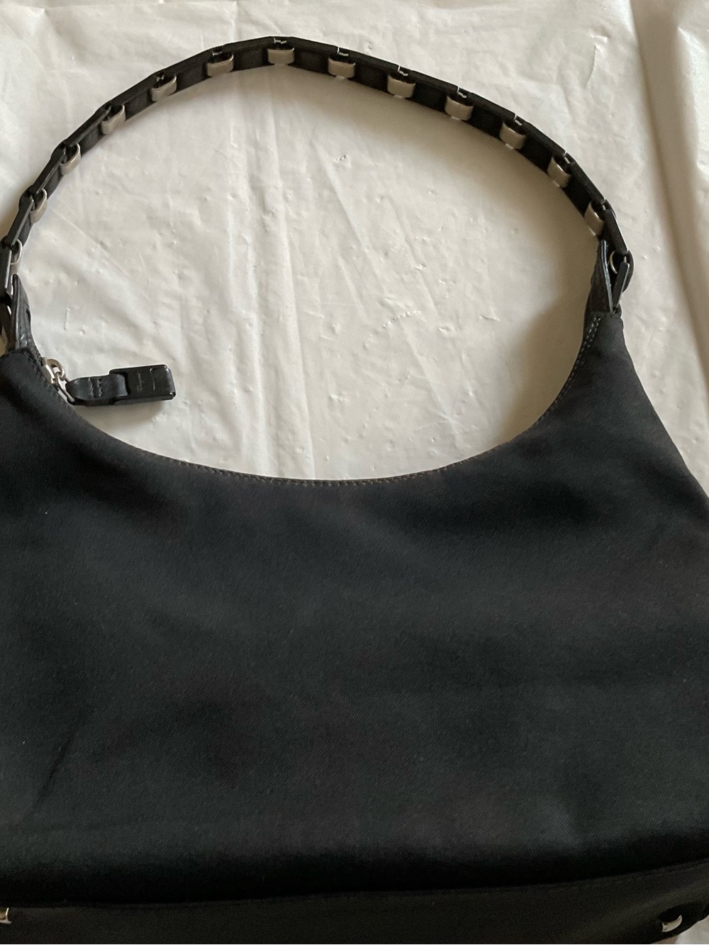 Salvatore Ferragamo VARA Black Canvas Chain Link Vintage Shoulder Bag - Picture 7 of 12
